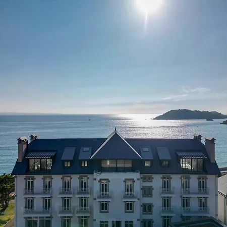 Apartmán Rouzic T4, Luxury 4 Bedroom Breathtakin *
