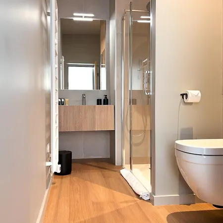 Rouzic T4, Luxury 4 Bedroom Breathtakin Apartmán *